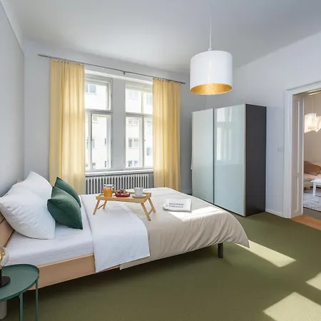 Cozy With 2 Bedrooms In New Town 公寓 布拉格