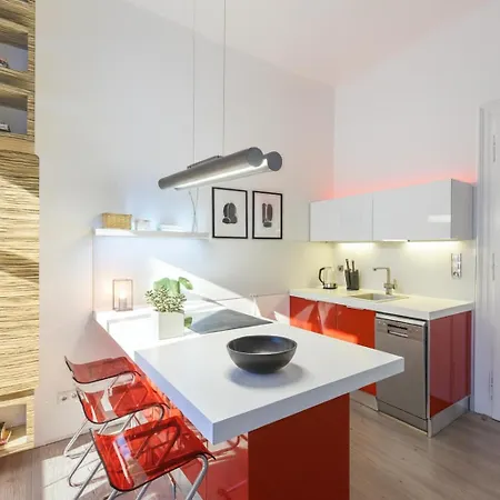 Cozy With 2 Bedrooms In New Town Lejlighed
